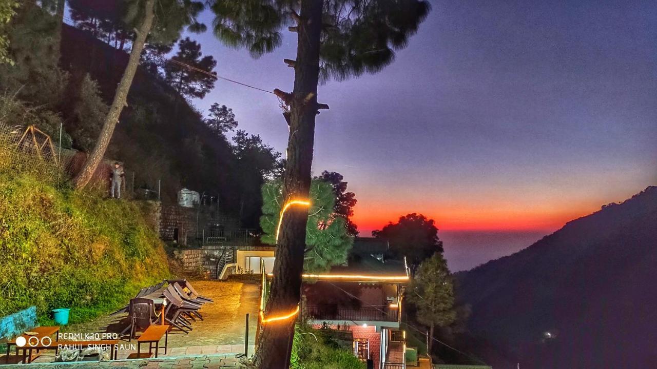 Safarmaina Resort Kasauli Exterior foto